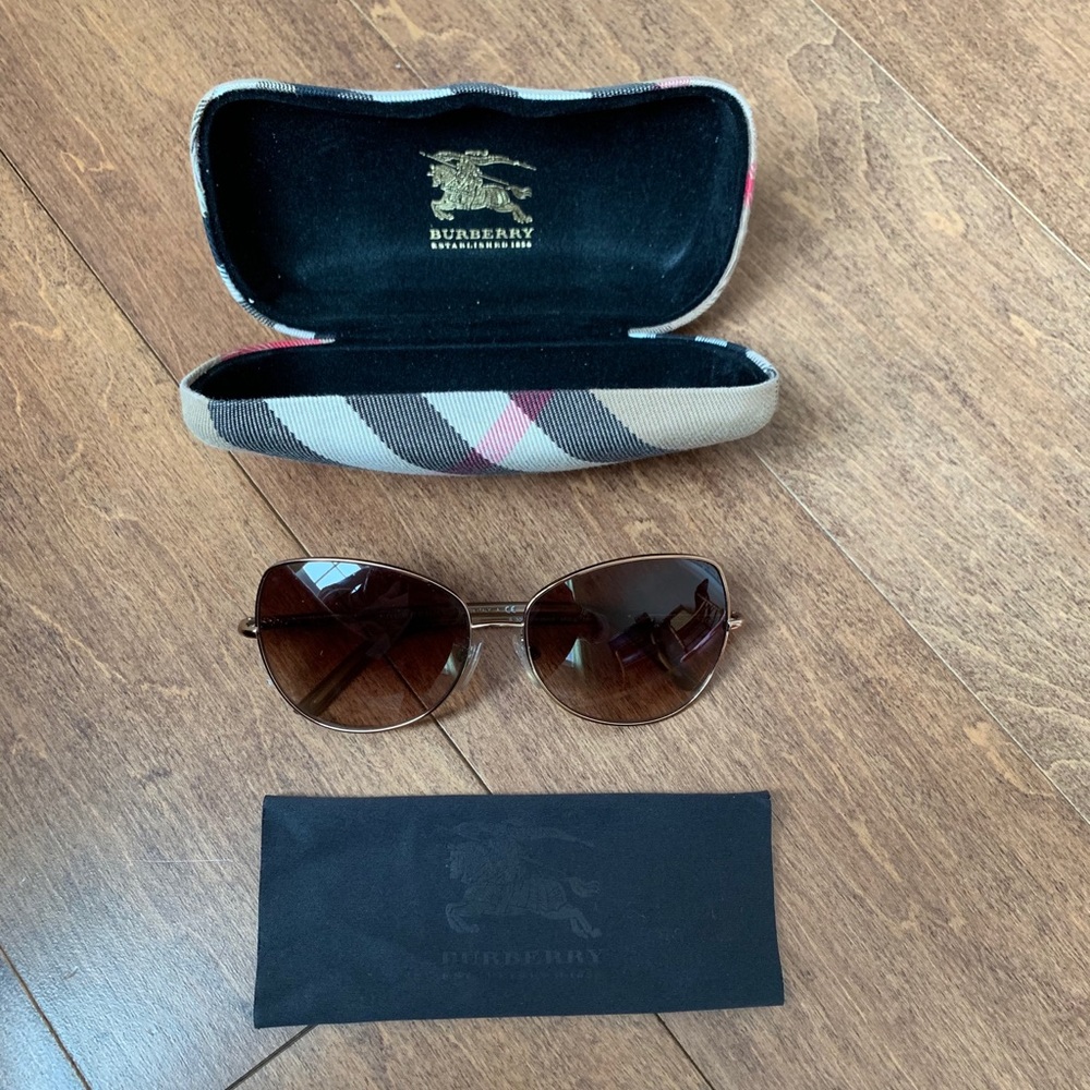 VVGUC Burberry Sunglasses - Light Gold/Havana